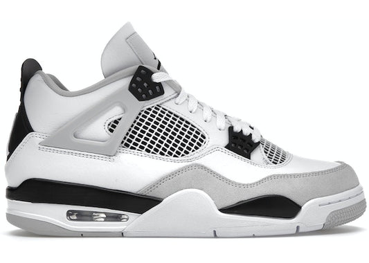 https://res.cloudinary.com/dyql5hig8/image/upload/v1715699353/migrated/store_DnMPYKzVQGEOzQwBk4N9j/Air-Jordan-4-Retro-Military-Black-Product.jpg