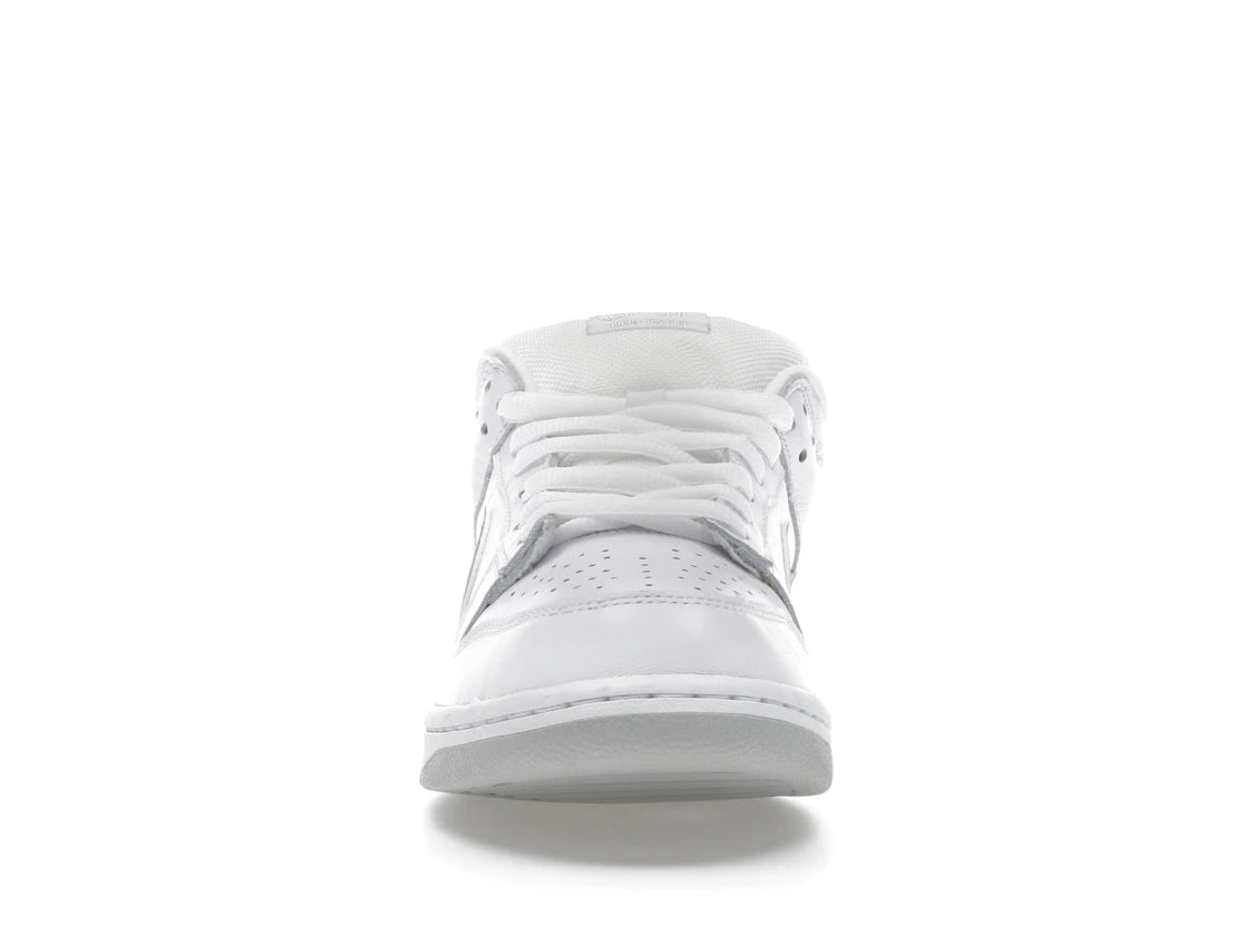 Nike SB Dunk Low Supreme 94 White Metallic Silver