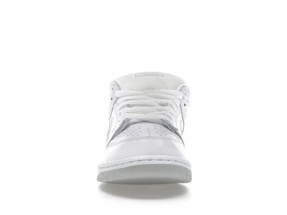 Nike SB Dunk Low Supreme 94 White Metallic Silver